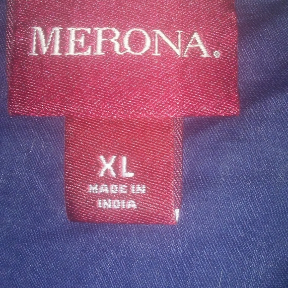 Sleeveless Blue 4 Tiered Eyelet Top XL - Picture 7 of 7